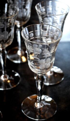 Antique Set 9 WINE/CORDIAL GLASSES Hand Cut DOTS & LINES W FLOWERS Optic Panel - Picture 23 of 24