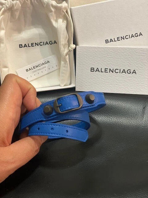 sæt ind Blive gift gerningsmanden Balenciaga Arena Triple Wrap Bracelet in Blue Size M | eBay