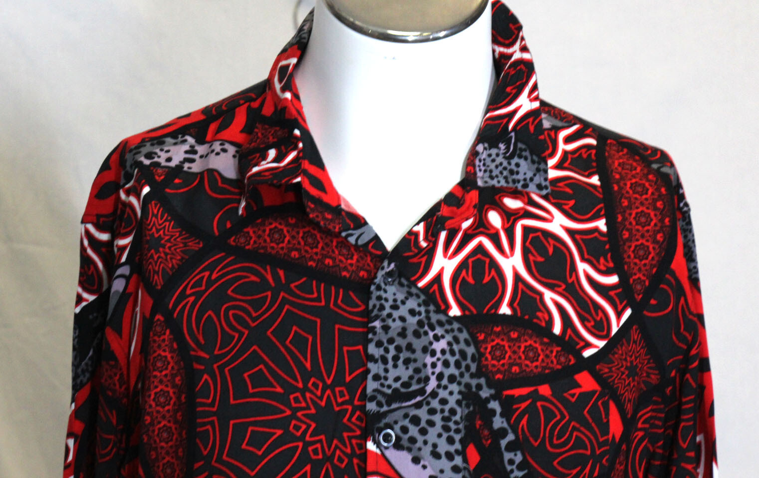 Reason shirt red pattern _size: L_new image 2