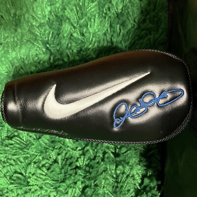 Rory McIroy Signature Nike The Oven Method Origin Blade Putter Cover