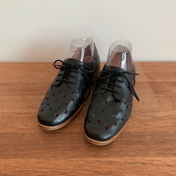 BARED Black Leather Star Cutout Punch Brogues Flats Lace Up AU 7 EU 38