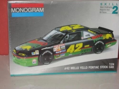 Monogram Pontiac Diecast Sport & Touring Cars