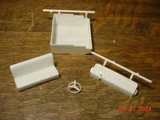 AMT 1978 Ford 4x4 Pick-Up Truck Interior 1/25  1315