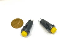 2 Pieces Yellow DS-211 Push Button 2pin Latching lock N/O OFF-ON Switch 10mm E29