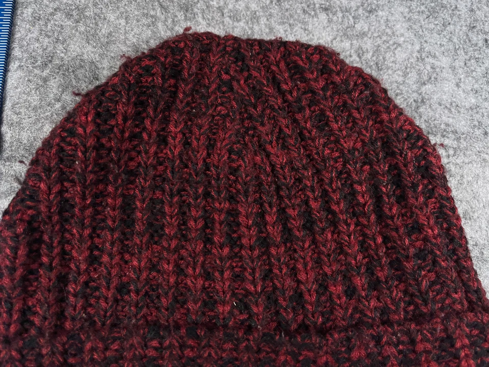 Obey Giant Rose Gorro Toque Adulto Talla Única Rojo Tejido 100% Acrílico Patín Nieve Esquí Foto 3 de 4