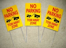 3 NO PARKING TOW AWAY ZONE 8X12 Plastic Coroplast Signs with Stake (2 color) NEW