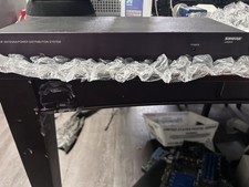 Shure UA844 Antenna/Power Distribution System UHF 470  952 MHz Untested