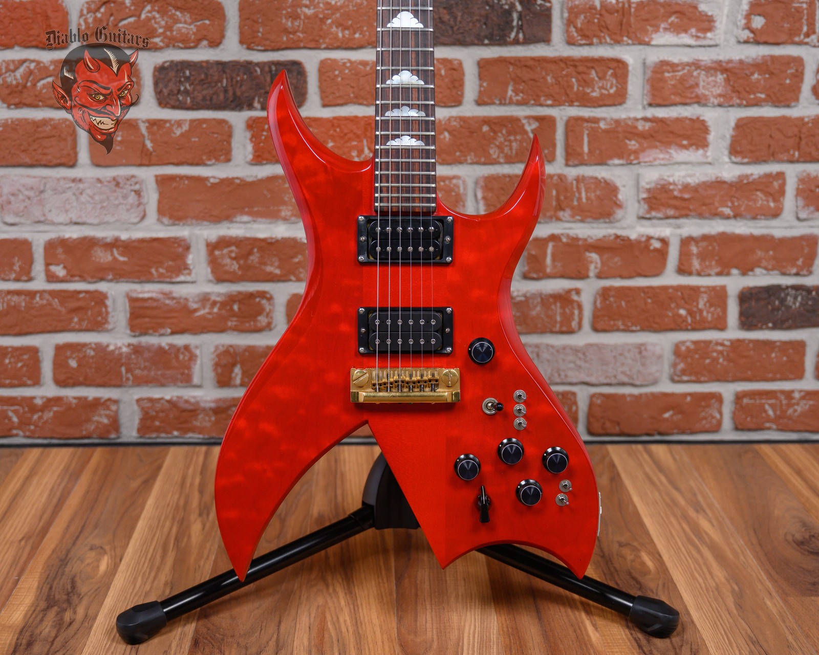 B C. Rich Bich Six Transparent Red 1984 w / Hard Shell Case