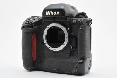 Lesen [Exc+5] Nikon F5 analoge Spiegelreflexkamera 35 mm schwarzes Gehäuse Nikon F5 aus Japan - Bild 1 von 4