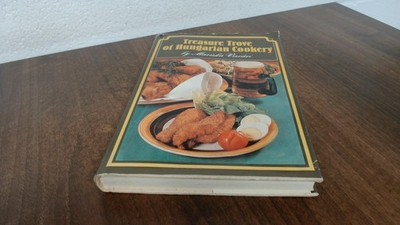 			Treasure Trove Of Hungarian Cookery, Mariska Vizvari, Corvina Kia		