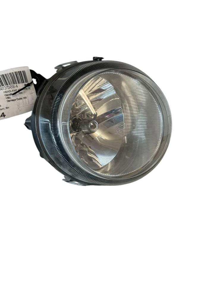 07 08 09 10 11 12 13 14 15 16 17 JEEP PATRIOT Headlamp Headlight Assembly Right - Image 4 of 4