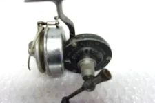 Vintage Airex Bache Brown Model 2B Fishing Reel ,by LIONEL CORP