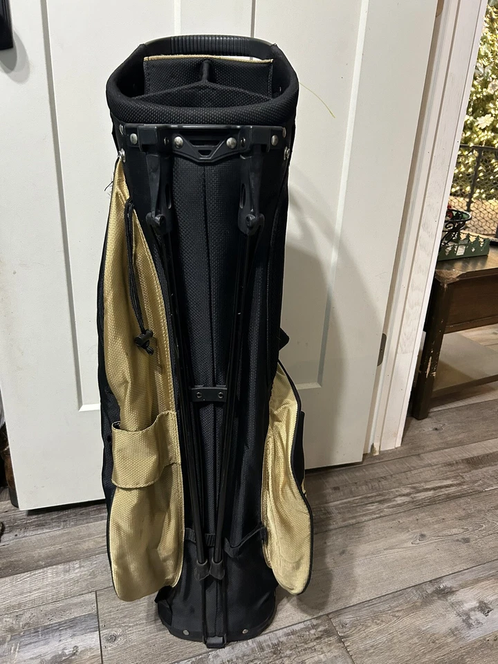 New Orleans Saints Wilson NFL Golf Stand Bag - Image 3 of 4