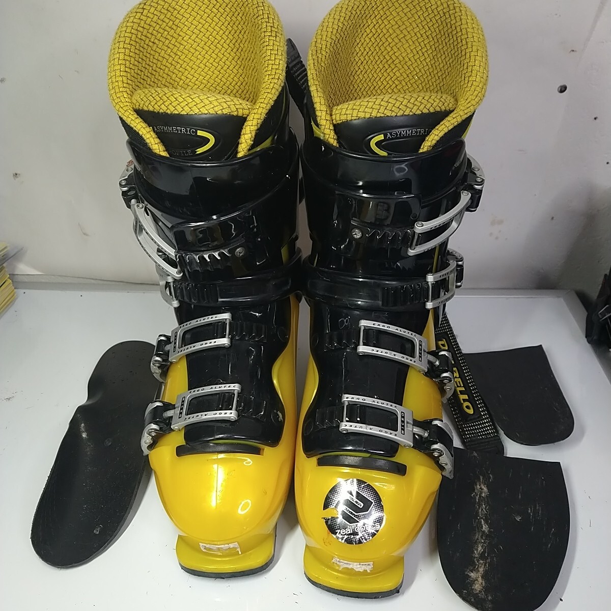 Dalbello Surefoot Skii Boots 6005A-T6 Mondo 27.5 CRX Extreme Carve