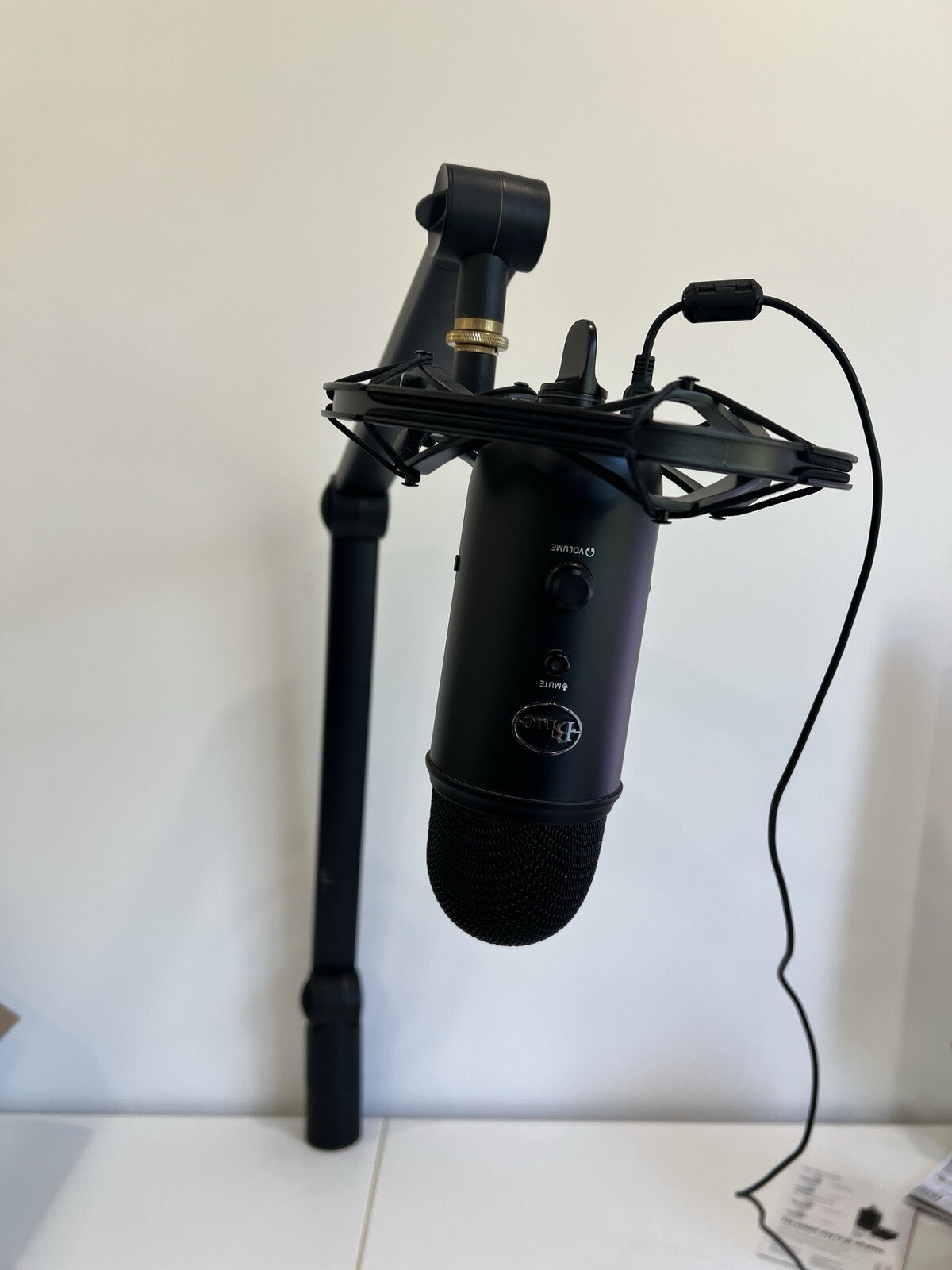 Blue Yeticaster Wired Professional Broadcast Bundle