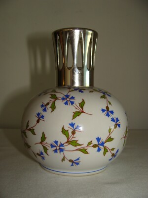 BELLE LAMPE BERGER ancienne en porcelaine de Paris EUR 31,50 - FR