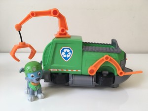 paw patrol rocky's tugboat vehicle and figure