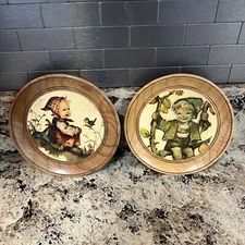 1977 Rothenburg Germany 2 Wooden Souvenir Decor Plate by Georg Heisswolf 5.5"