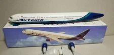 FLIGHT MINATURE MODELS AIRTOURS 767-300 (OC) 1:200 SCALE MODEL