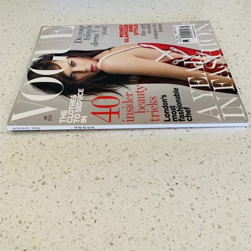 Vogue UK British Magazine January 2006 Fashion Models Photography Beauty - Picture 3 of 10