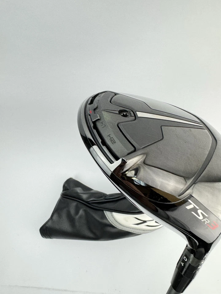 Titleist TSR3 Driver 10* Hzrdus Smoke 5.5 60G Regular Graphite /Headcover /28550 - Image 3 of 4