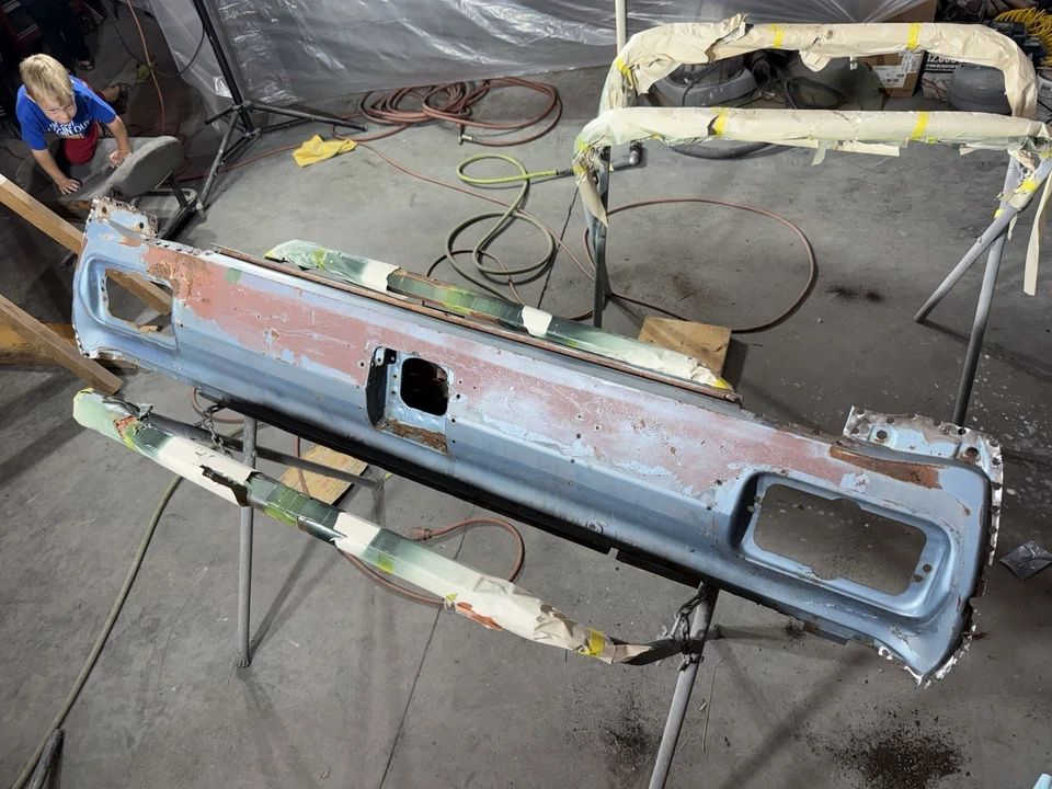 Ford Fairlane Sports 1965 cupé HT panel de luz trasera sólido entre cuartos Foto 2 de 4