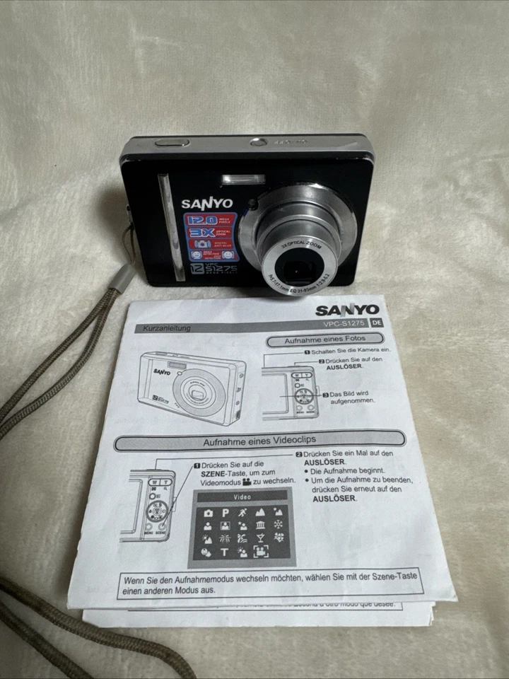 Sanyo VPC- S1275EX BK Black Digital Camera Cosmetic Flaws *Tested* Works - Image 3 of 4