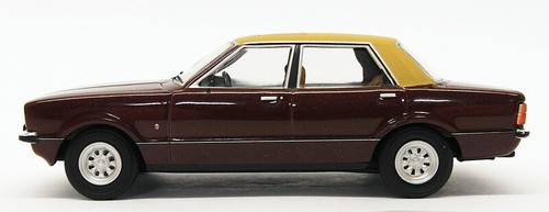 Vanguards 1/43 Scale VA11900 - Ford Cortina MkIV 2.0 Ghia - Roman Bronze - Picture 3 of 5