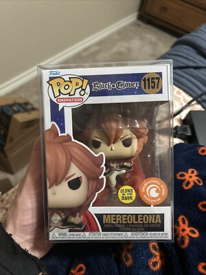 Mereoleona GITD Crunchyroll Exclusive Funko Pop (PROTECTOR INCLUDED)