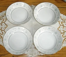 Vintage Japan Fine China ENGLISH GARDEN 5 1/2" Fruit Bowls Flowers ~ Set of 4 ~ 