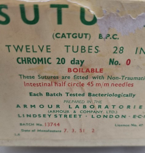 Vintage 4 Tubes Chromic Catgut In Box, Boilable Intestinal Suture Glass Tubes - Picture 7 of 7