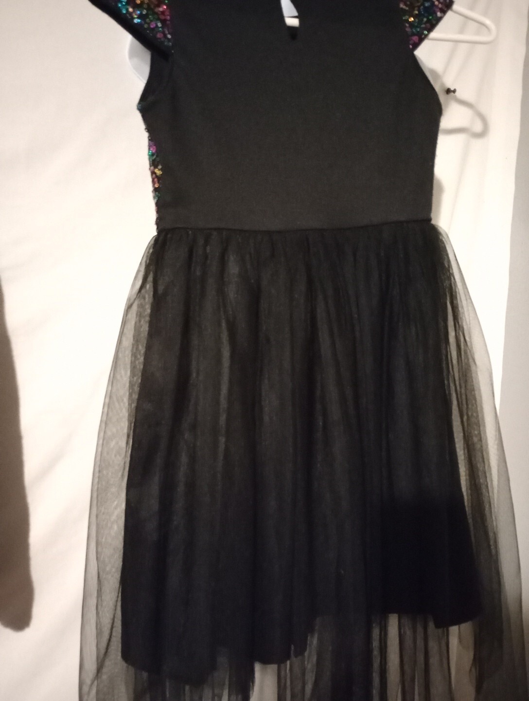 Picture 4 of 8
