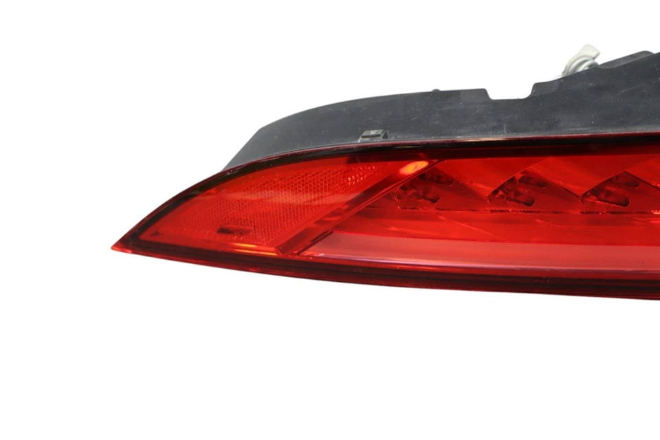 17-20 Jaguar F-Pace Left Driver Side Tail Light Assembly HK8313405BB Oem - Image 4 of 4