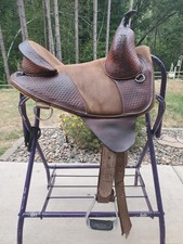 Bob Marshall by Circle Y Treeless  Western Sports Saddle 14