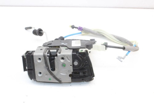 MERCEDES-BENZ B W246, W242 Türschloss hinten links A2047303535 1.80 32787875