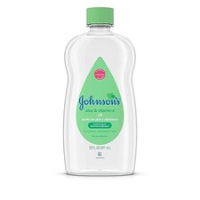 Johnson's Baby Oil Aloe Vera and Vitamin E 519ml  Locks in 10X More Moisture