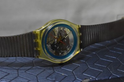 Vintage Swatch Gent GK113 Disque Bleu 1988 Skeleton Dial Swiss Watch