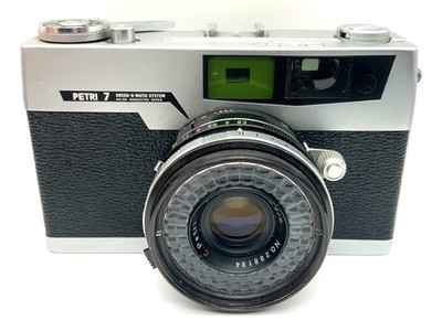 Petri 7 Sucherkamera mit C.Petri 1:2.8 f=4.5cm Green-O-Matic Analogkamera
