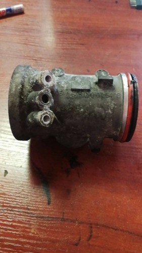 MERCEDES C W204 2008/07-14 2.2CDI AGR VENTIL GEHÄUSE ROHR A6460900754