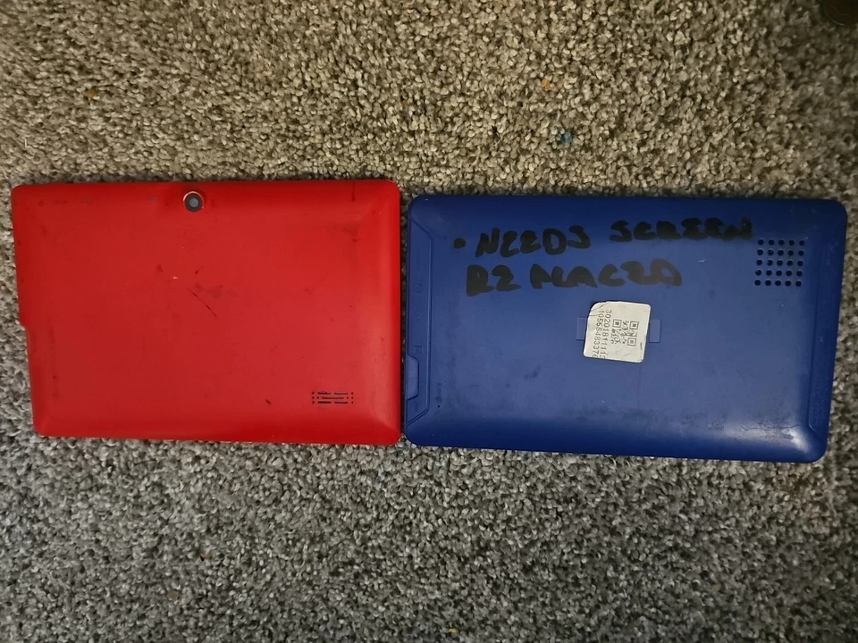 Dos tabletas Rca [solo piezas pantallas rotas] Foto 2 de 2