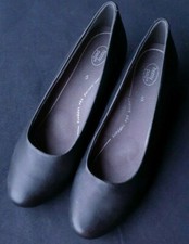 Homyped Trinity Heels Shoes Black C+ (2nds some have light shaded surface marks)