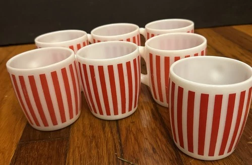 VTG 7 Hazel Atlas Red Candy Stripe 1950's C-Handled Coffee Mug Milk Glasses
