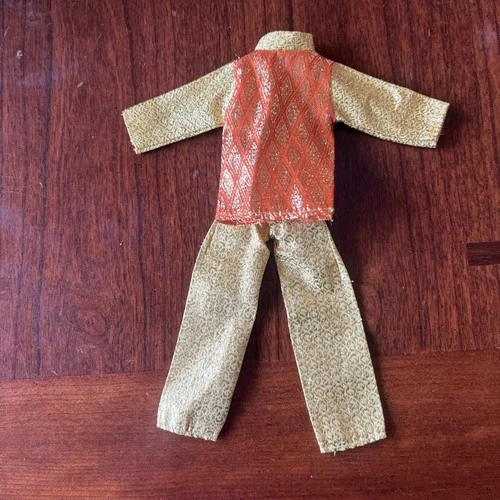 VTG 1960s Barbie Clone Peggy Ann, Maddie Mod Gold Metallic Top & Pants Set