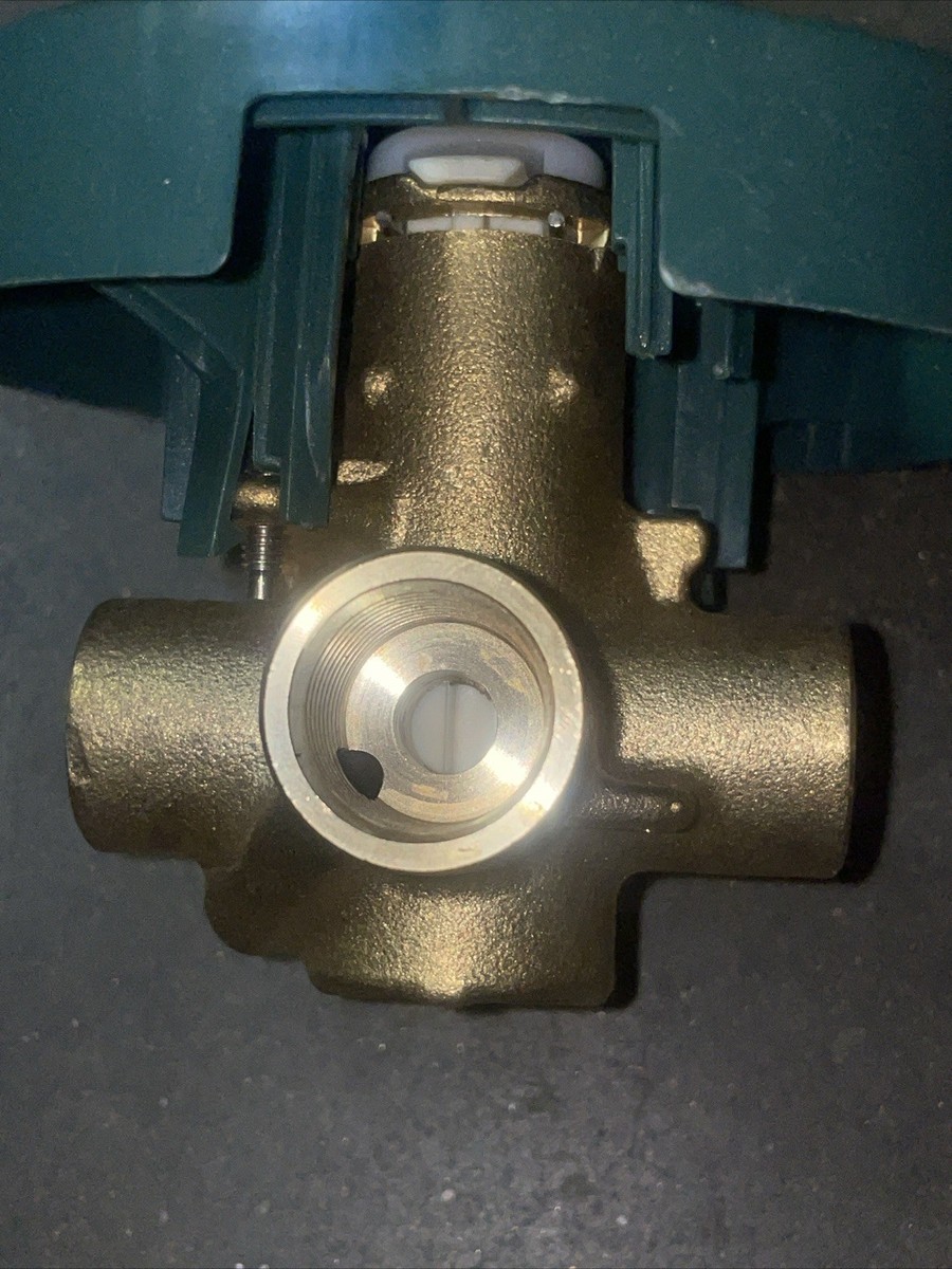 2520 Temperature Balancing Shower Rough-In Valve - 4-Port, 1/2" CC Connections, Includes Cartridge & Puller