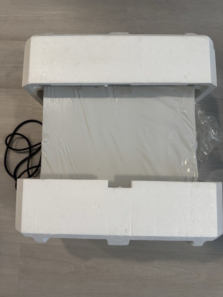 AST Advantage Pro 486SX /25 Model 178 Vintage Retro PC Desktop Old ...