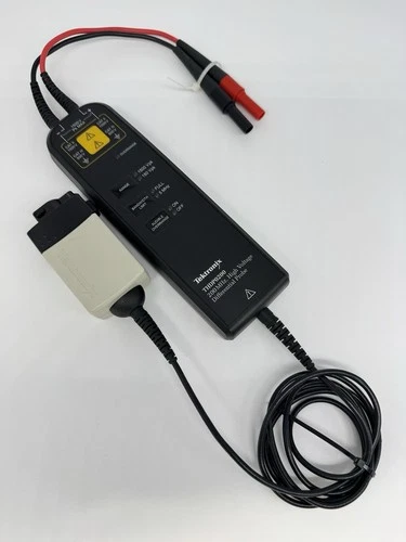 Tektronix THDP0200 200 MHz High Voltage Differential Probe (1500Vpk Max) - Picture 1 of 11