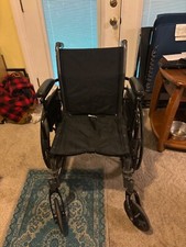 McKesson 146-K318DDA-SF Lightweight Wheelchair