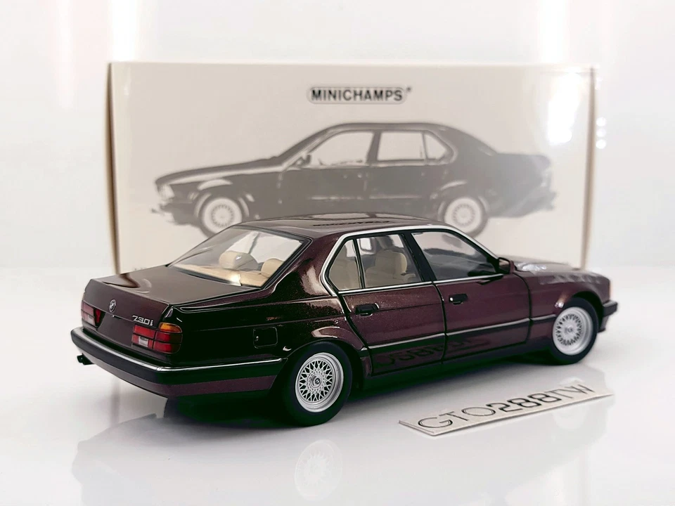 Minichamps 1:18 scale BMW 730i Sedan(E32) 1986(Bordeaux Red Met.) 7er/7 Series - Image 3 of 4