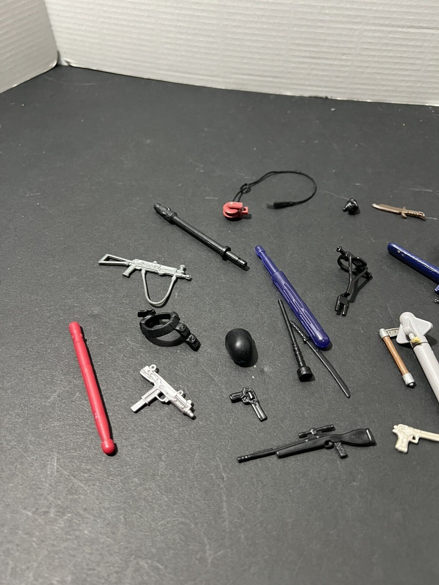 20 + lot Vintage 1980's & Modern accessories GI Joe & more Misc20