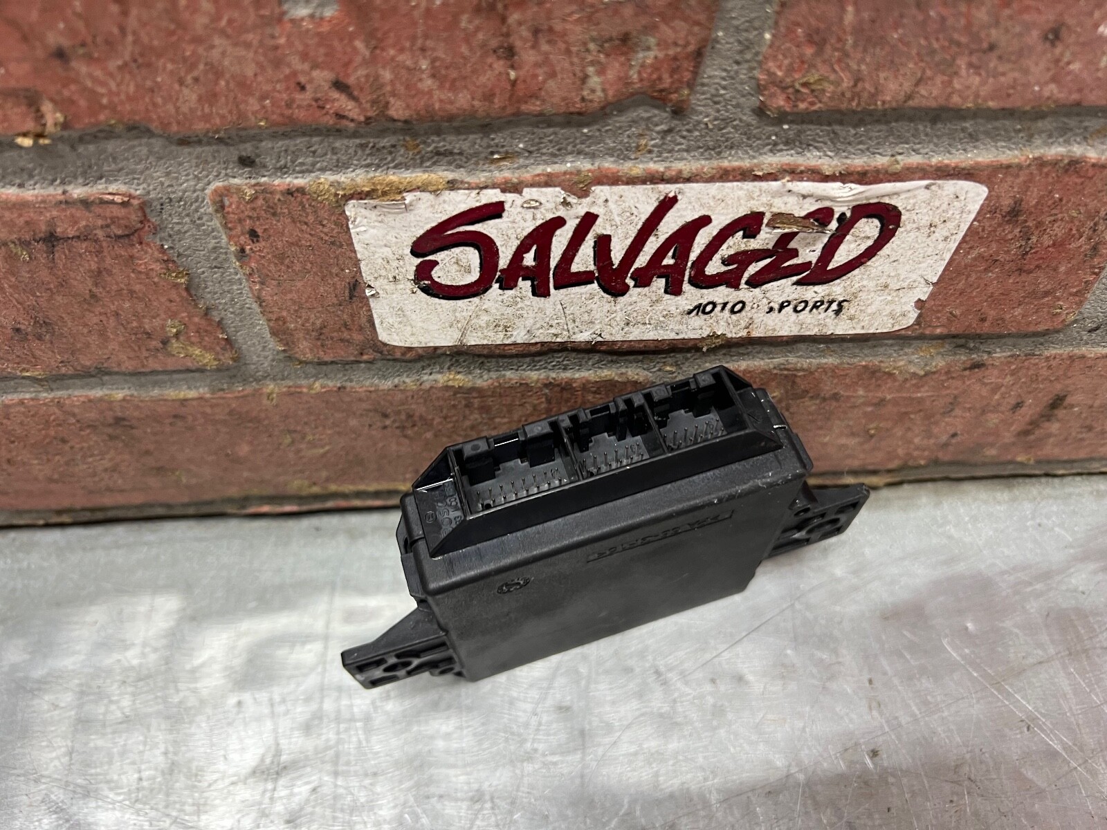 2015 McLaren 650s Parking Sensor Distance Control Unit Module Oem
